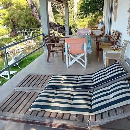 Villa Aliki *